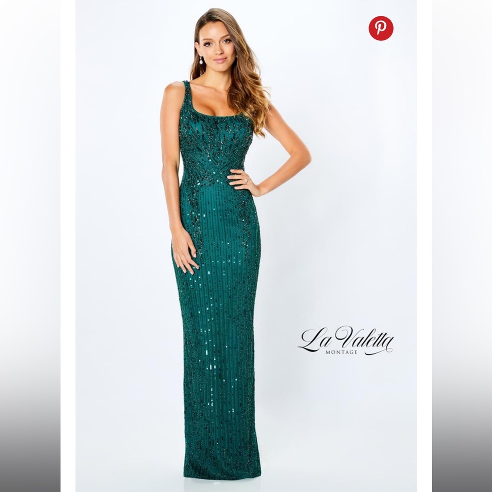 La Valetta Gown in Emerald Green
